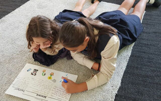 St-Fiacre's-Leichhardt-students doing science work